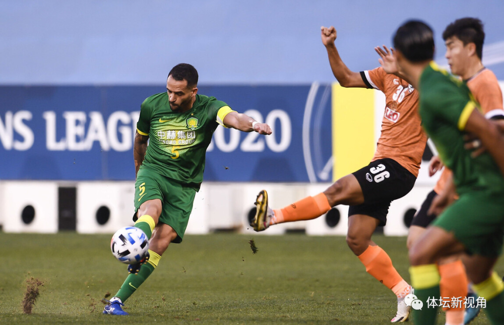 包含北京首钢发布备战花絮，国际比赛日扳平良机，亚冠任务艰巨，身体对抗强度拉满的词条