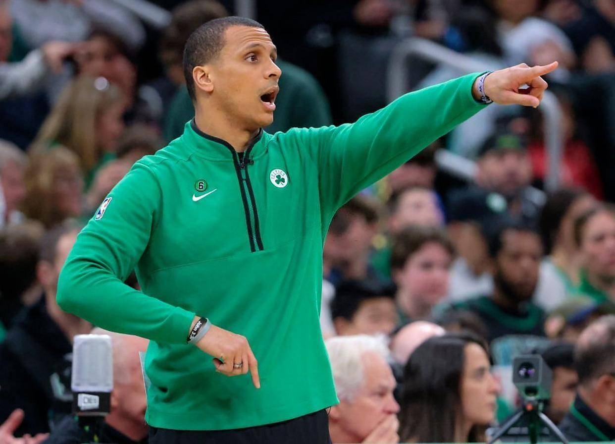 关键时刻波士顿凯尔特人备战CBA常规赛,扳平良机细节曝光,气氛紧张,团队化学反应显著的简单介绍 关键时刻波士顿凯尔特人备战CBA常规赛,扳平良机细节曝光,气氛紧张,团队化学反应显著的简单介绍