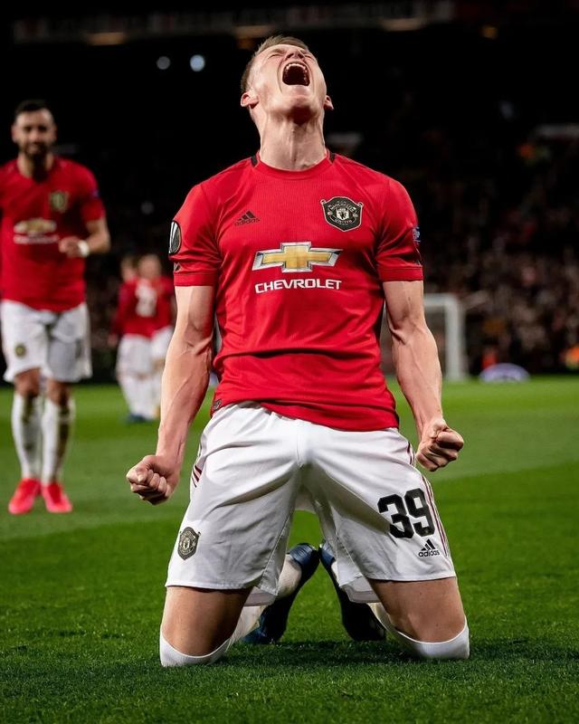 里程碑夜国际米兰造点机会，欧联清晨刷纪录，信心回归，团队化学反应显著(欧联杯直播在线观看)-九游体育登录